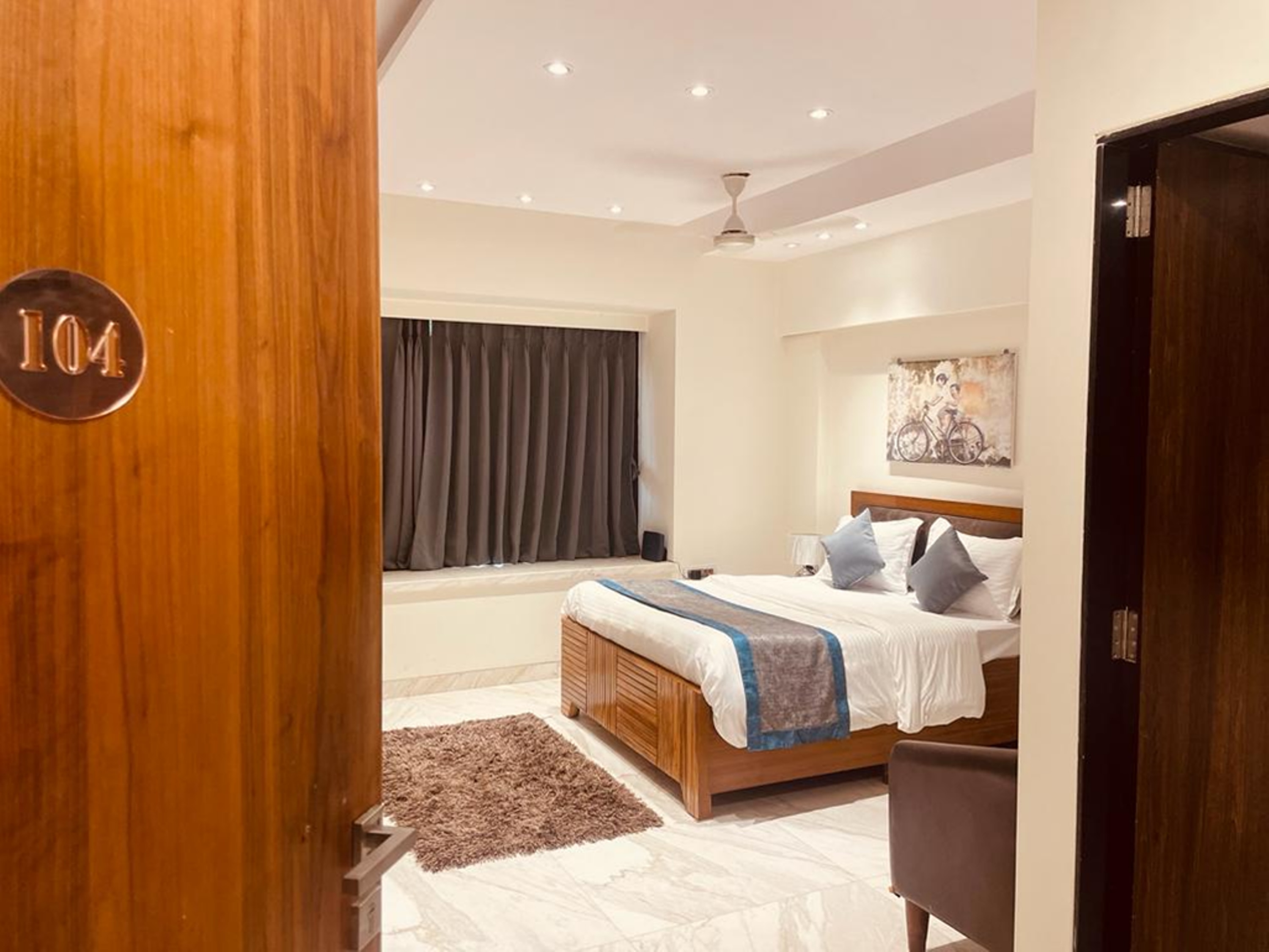 Executive Room 1