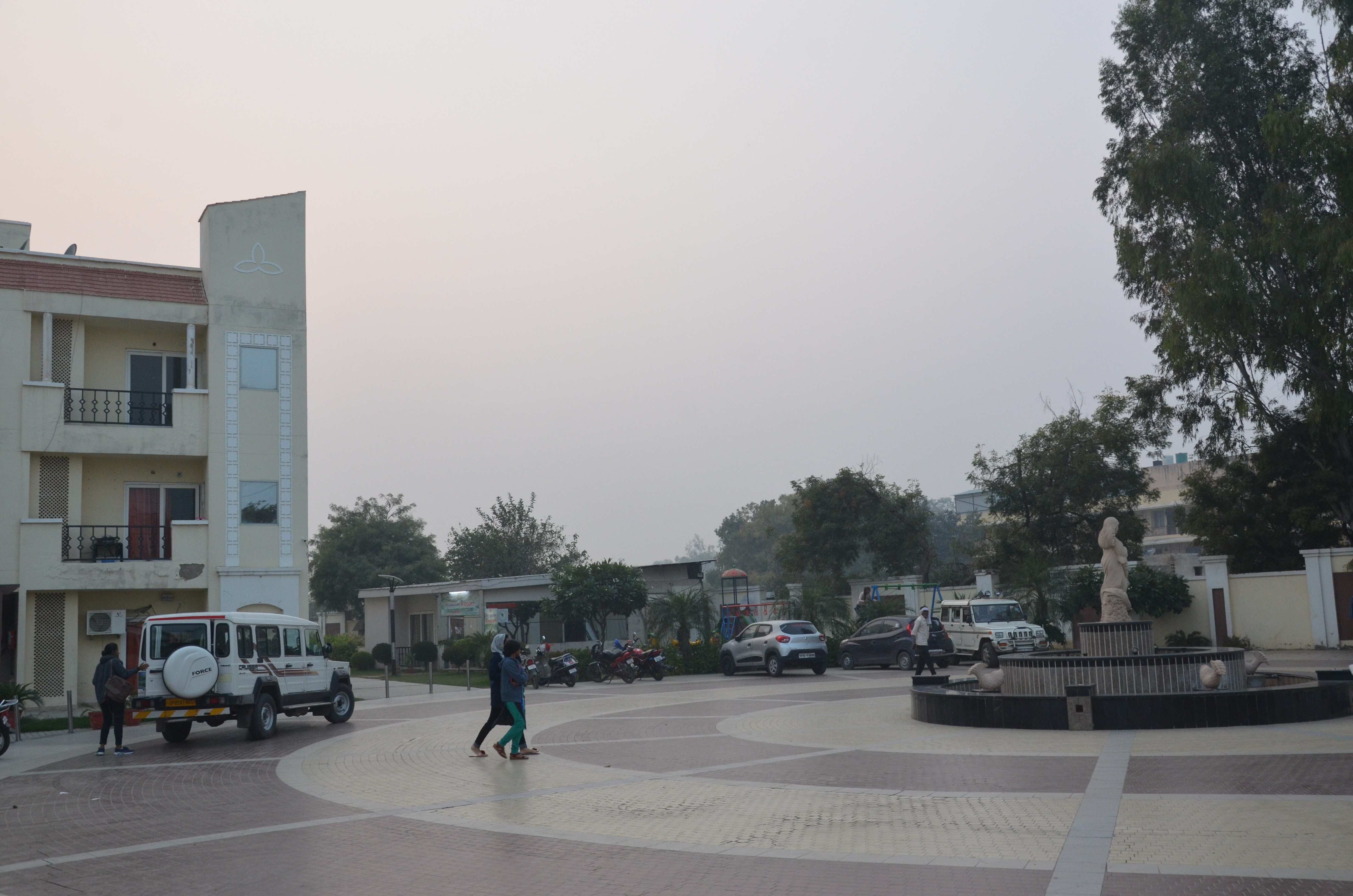 Banke Bihari homestay Vrindavan - Tap to explore photos
