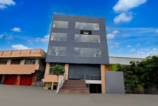 Townhouse Cherlapally Bus Terminal Formerly Hotel Chakripuram