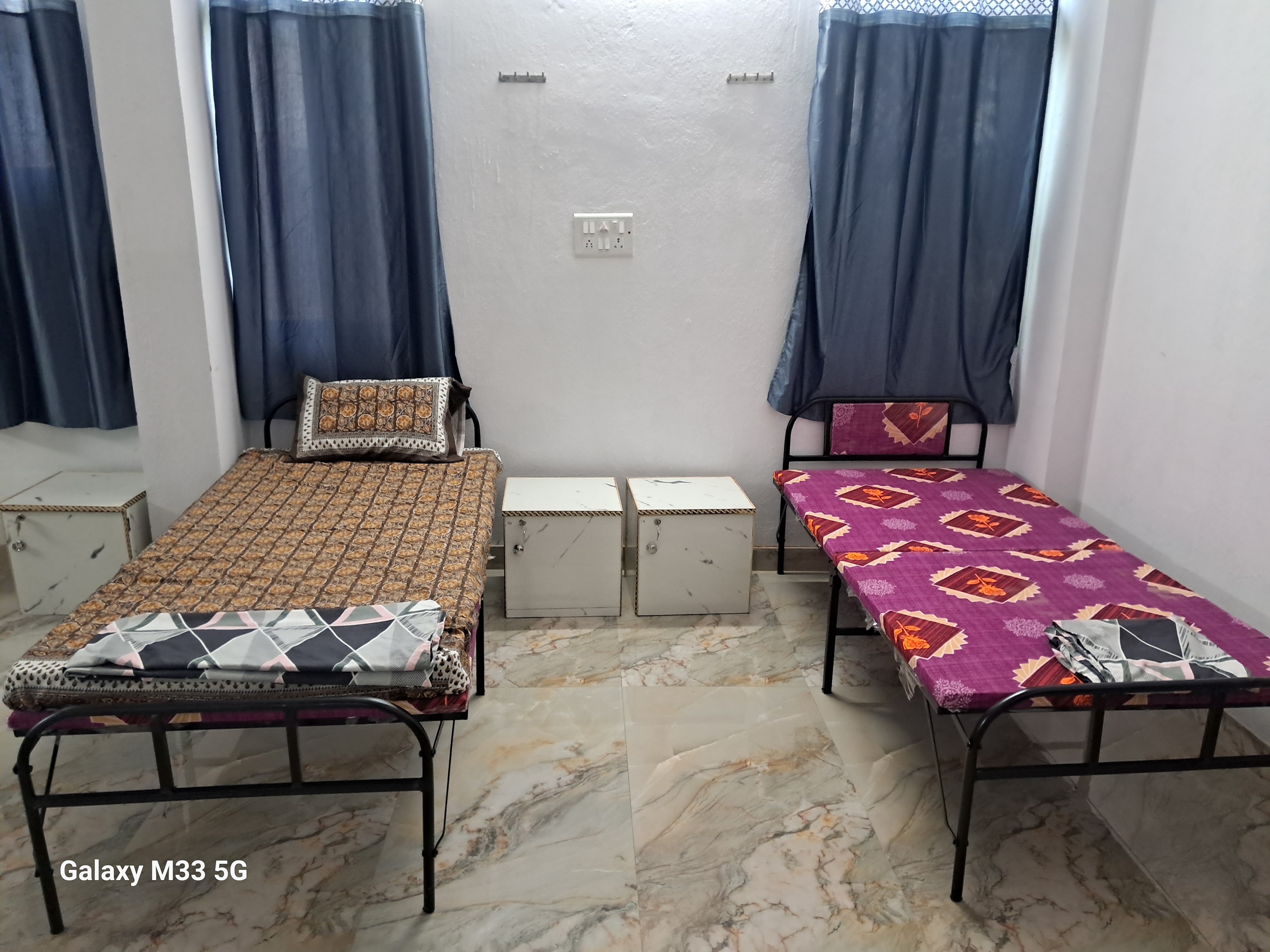 Relax home stay Galaxy room - Tap to explore photos