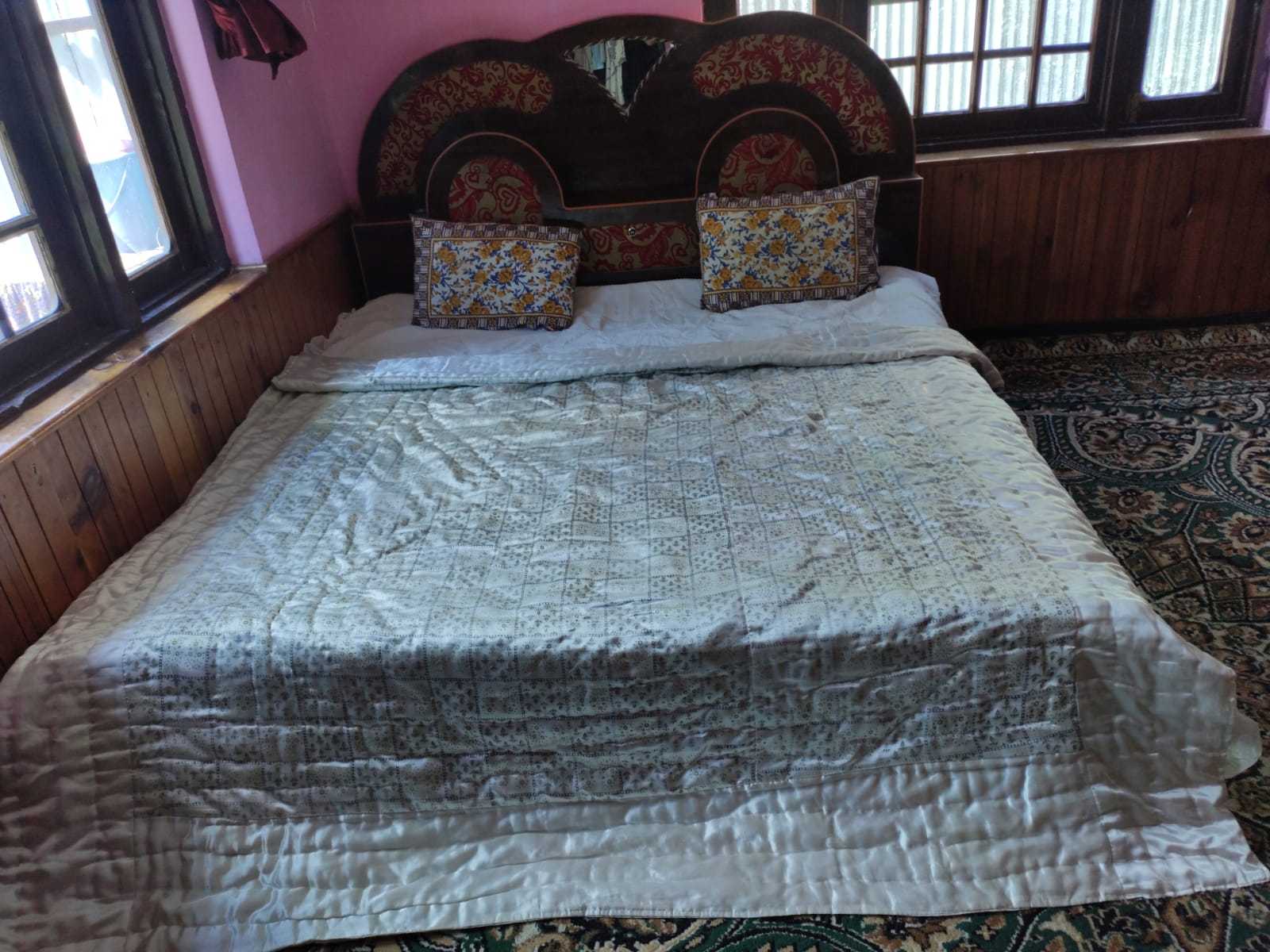 Hotel O POP Loan Homestay - Tap to explore photos