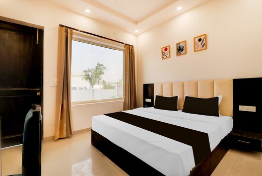 Super HOTEL O VASAL BLISS Restaurant & Cafe