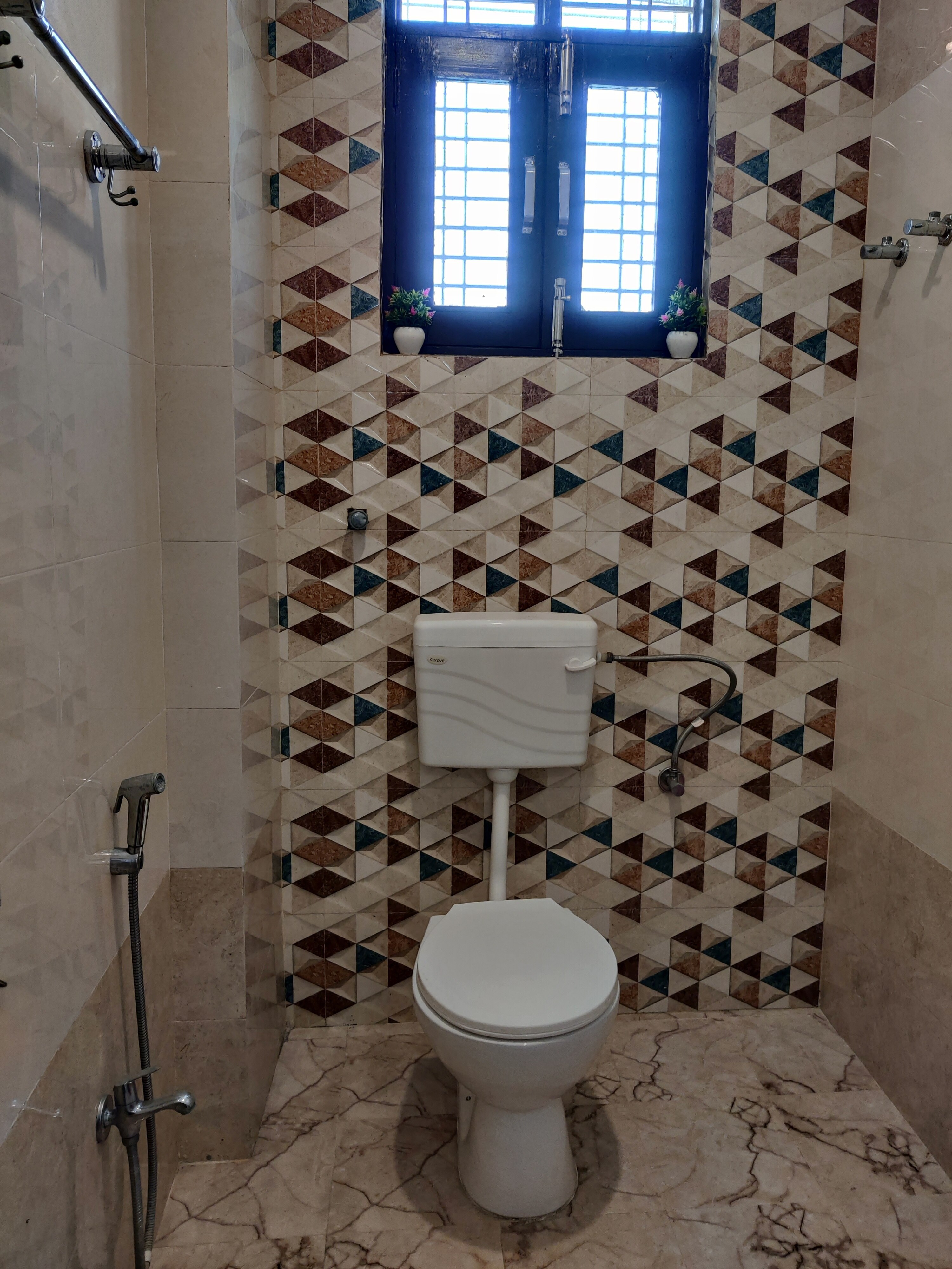 Raj Homestay  Comfortable Family Stay - Tap to explore photos