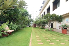 Center 1 Suites, Lonavala