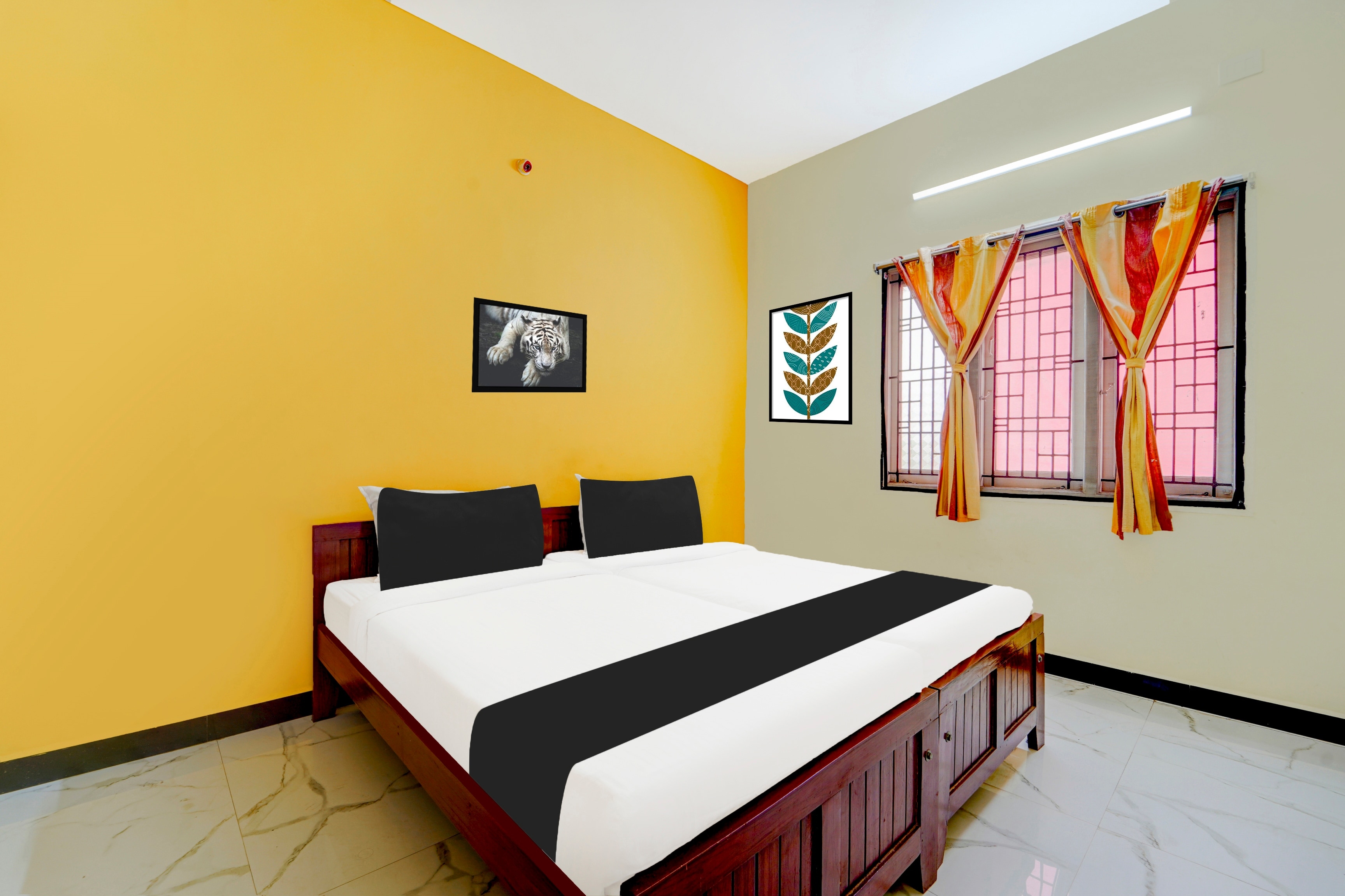 Super Hotel O Madurai Near Bus Stand - Tap to explore photos
