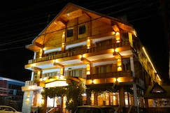 The Whispering Inn - A Vintage Boutique Resort, Manali