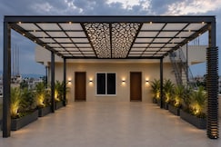 Hotel P R Grand, Tirupati