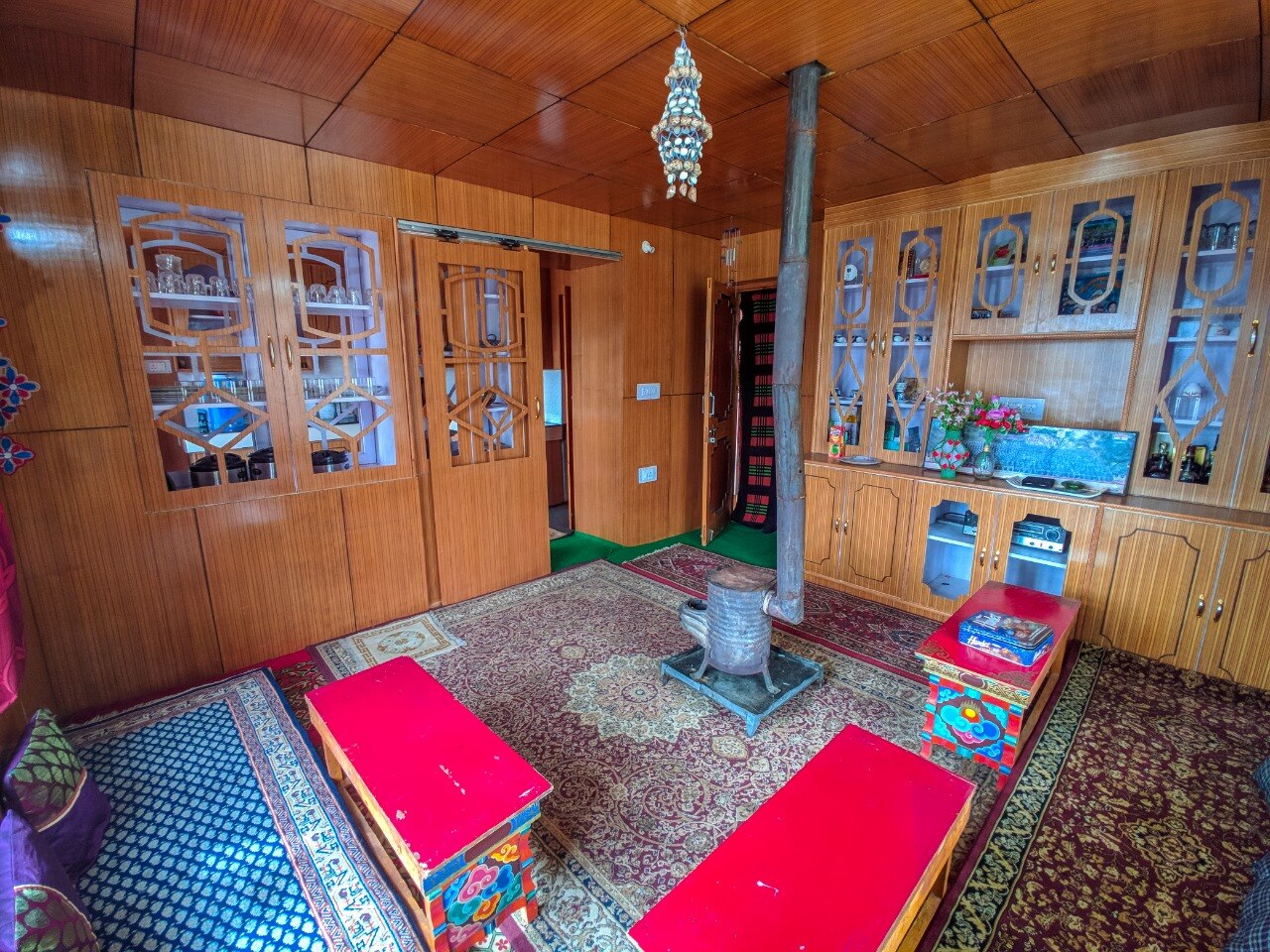 Peauchan (Himalayan Farmstays) - Tap to explore photos