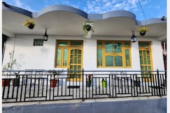 The Founders Tribe, Bir Billing