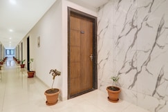 Hotel O S Grand Bolarum, Hyderabad