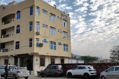 Hotel Crown Amer, Jaipur