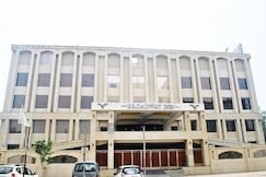 Broadway Inn, Meerut