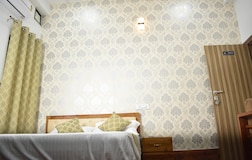 Deluxe AC room