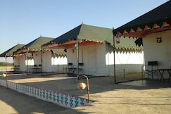 StayGuru Patgar Tent, Bhuj
