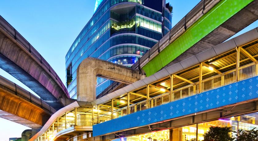 Bangkok City Inn Hotel - Tap to explore photos