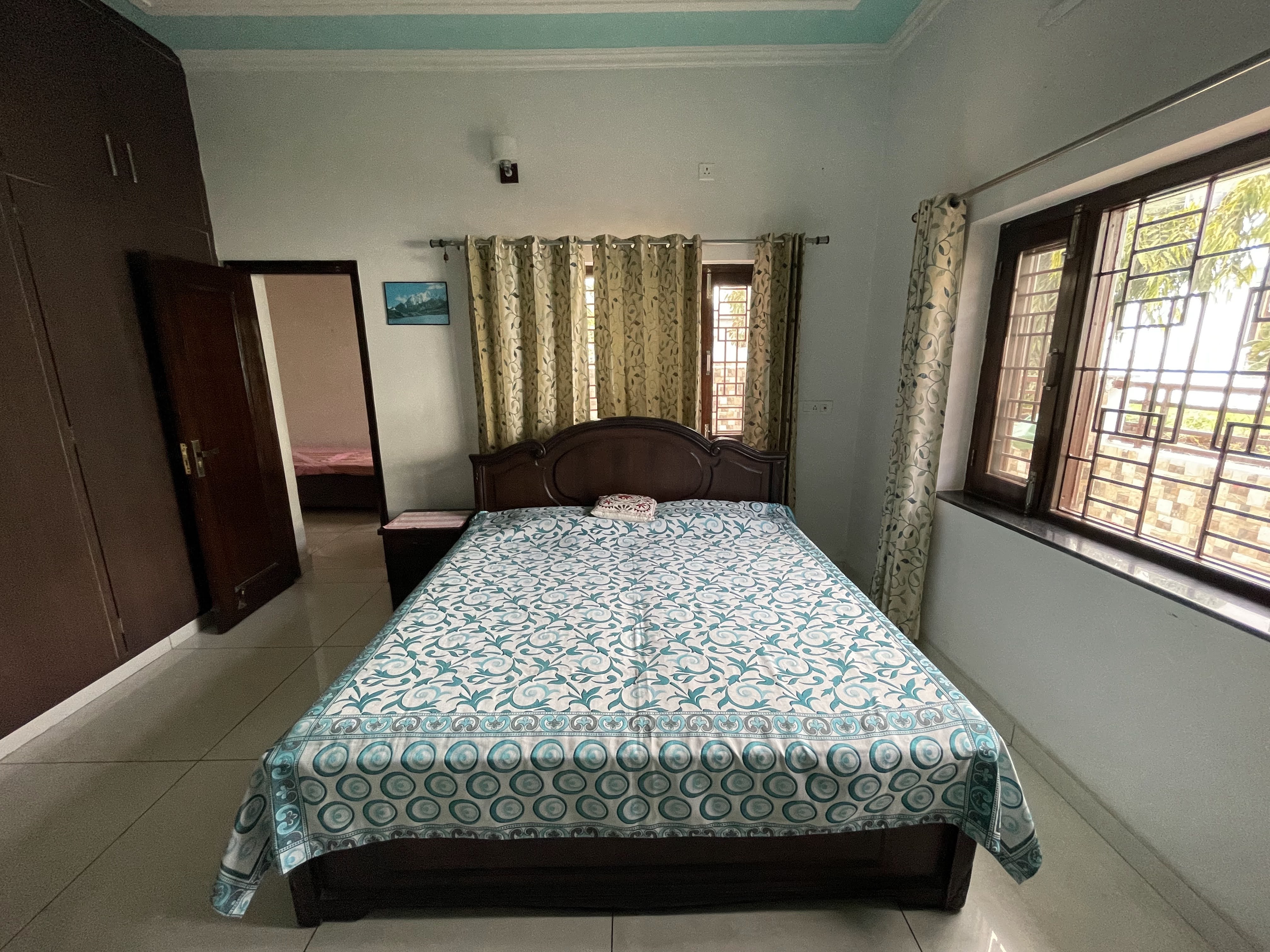 102 NP Rana Residence - Tap to explore photos