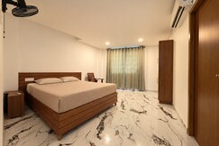 MID TOWN RESIDENCY (LODGE), Mannarkad