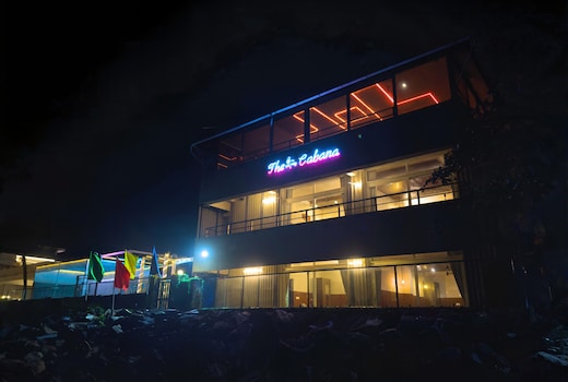 The Cabana Beach Front Rooms