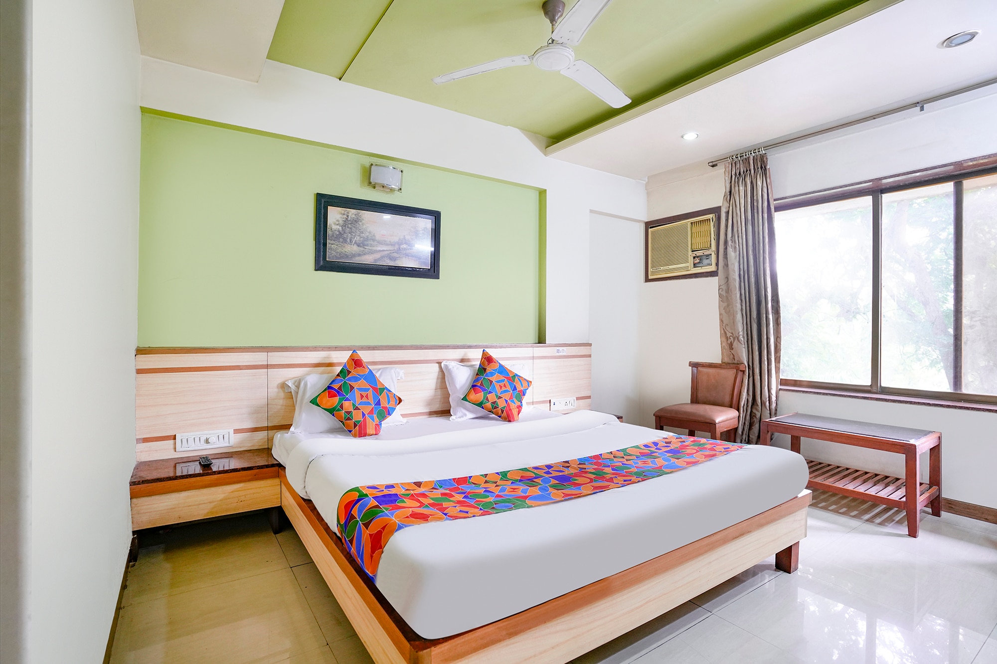 FabHotel Guru Heritage - Tap to explore photos