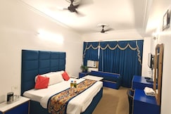 Hotel Gupta Palace