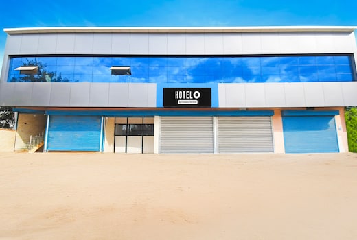 Hotel O Mana Camp Near Airport