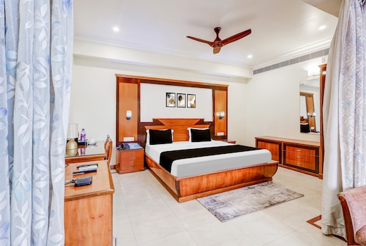 Townhouse OAK Vibe Vacation Hotels