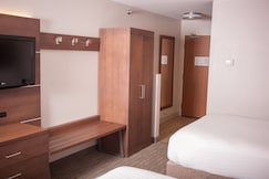 Holiday Inn Express Hotel & Suites, Mingo