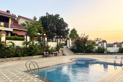SKYGRAM STAYS DREAM 4BHK WITH PRIVATE POOL