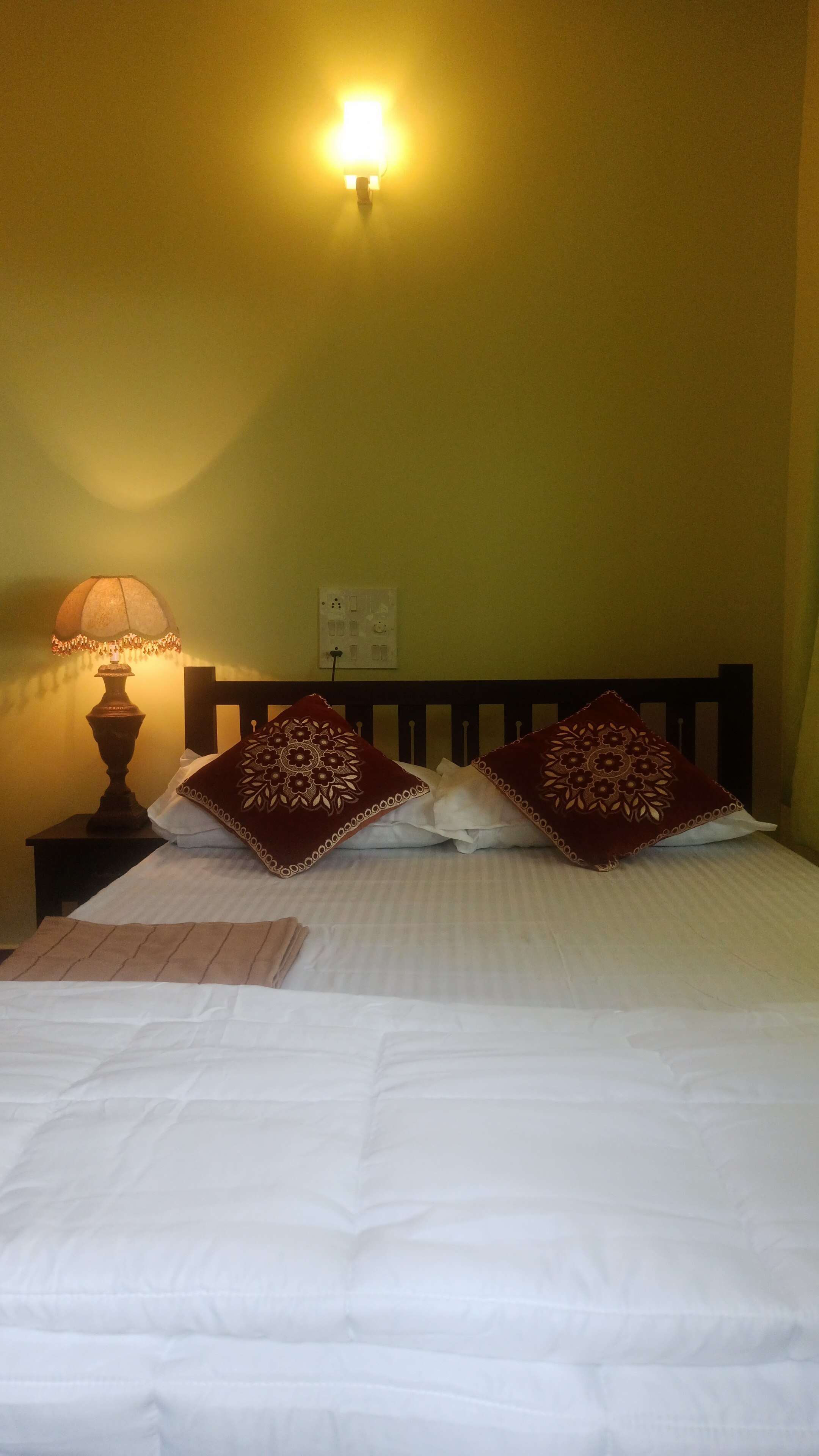 Manna Home stay - Tap to explore photos