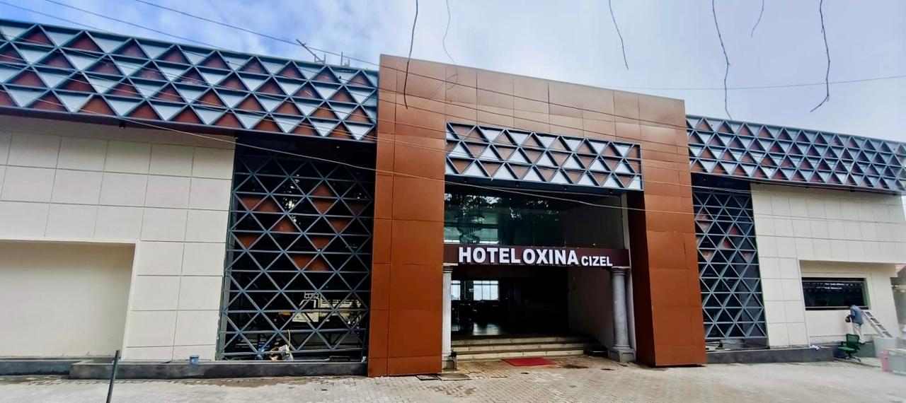 HOTEL OXINA CIZEL - Tap to explore photos