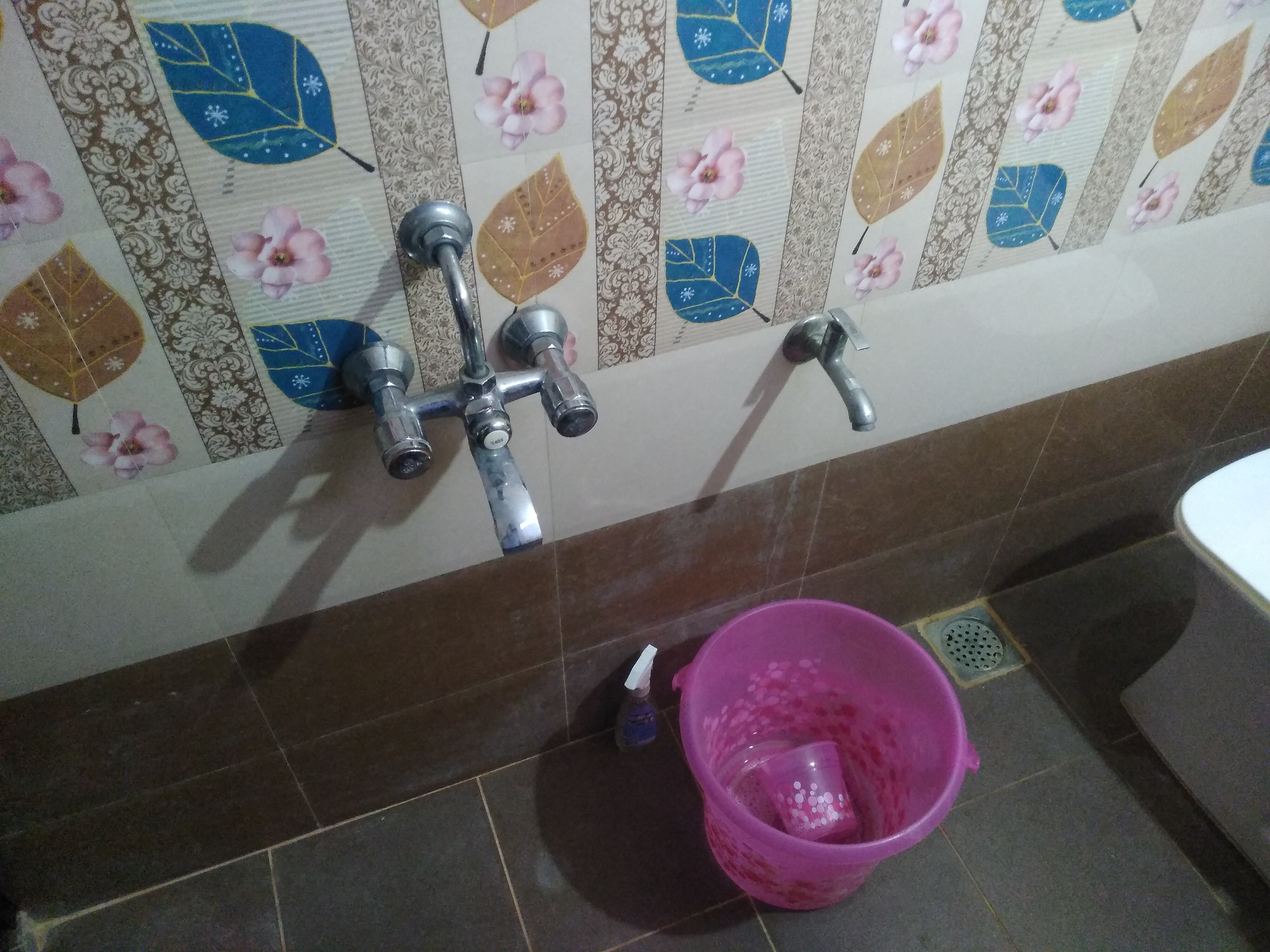 Guru Residency Pondicherry - Tap to explore photos
