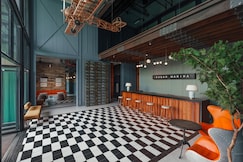 Sugar Marina Hotel -AVIATOR- Phuket Airport, Phuket