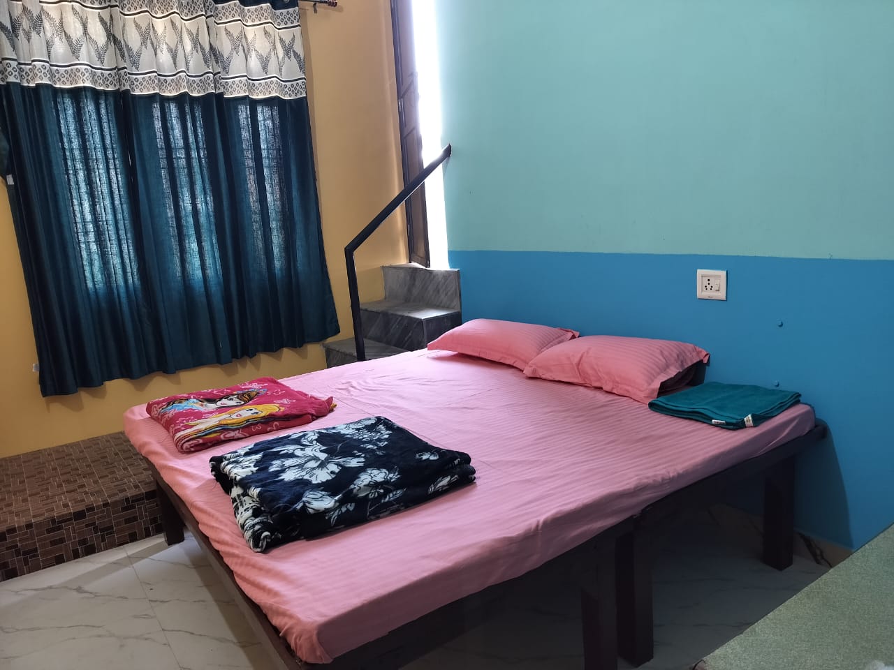 Raghavji Home stay - Tap to explore photos
