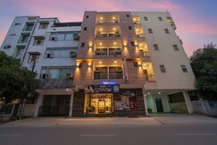 FabHotel Heaven, Delhi