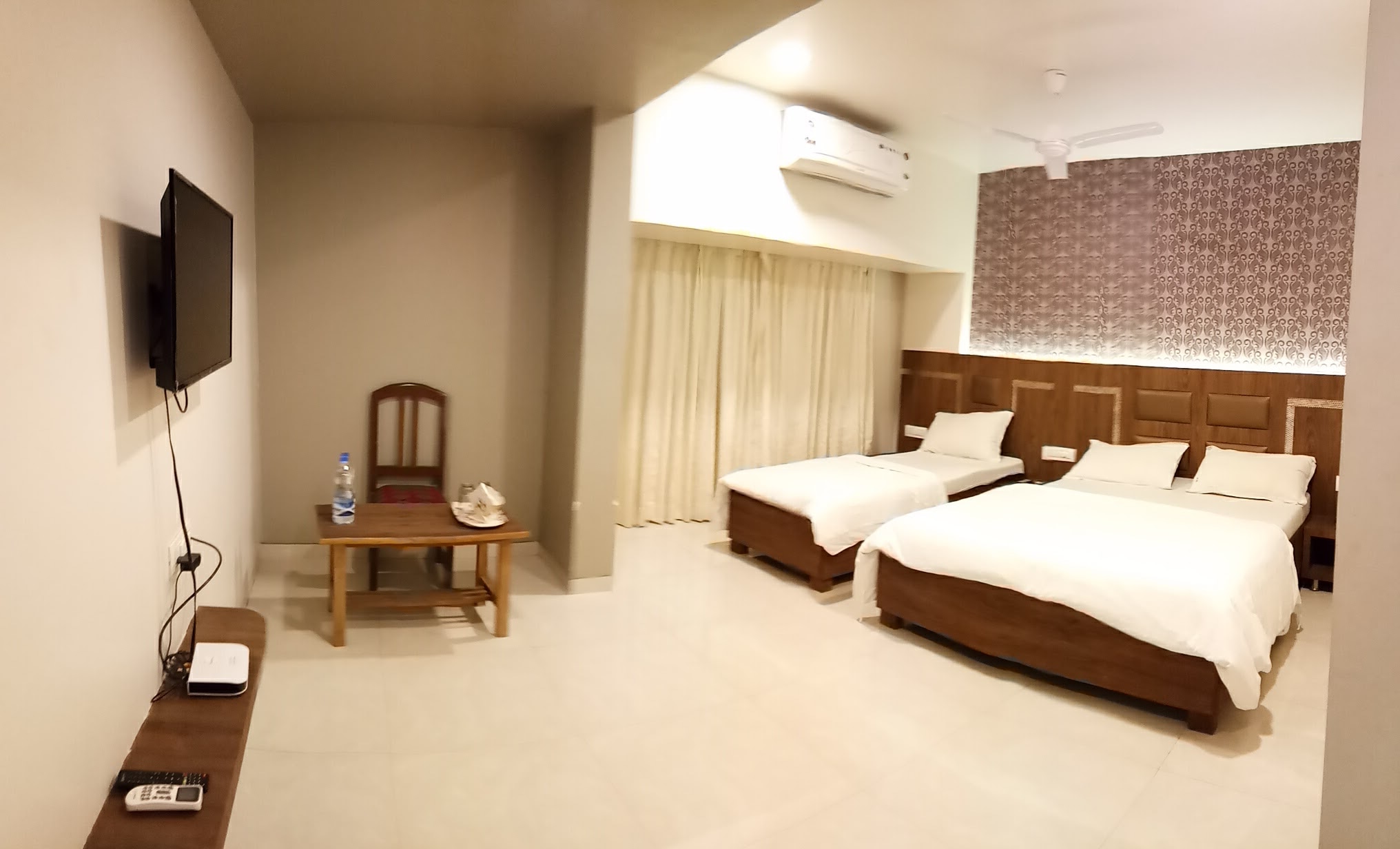 Hotel Metro Palace Panvel - Tap to explore photos