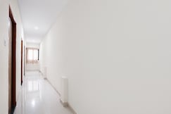 FabHotel Nutan Lodging, Pune