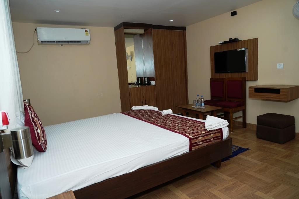 SHREE INTERNATIONAL, DEOGHAR - Tap to explore photos