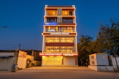 FabHotel Green Park- Nr. Geeta Mandir, Ahmedabad