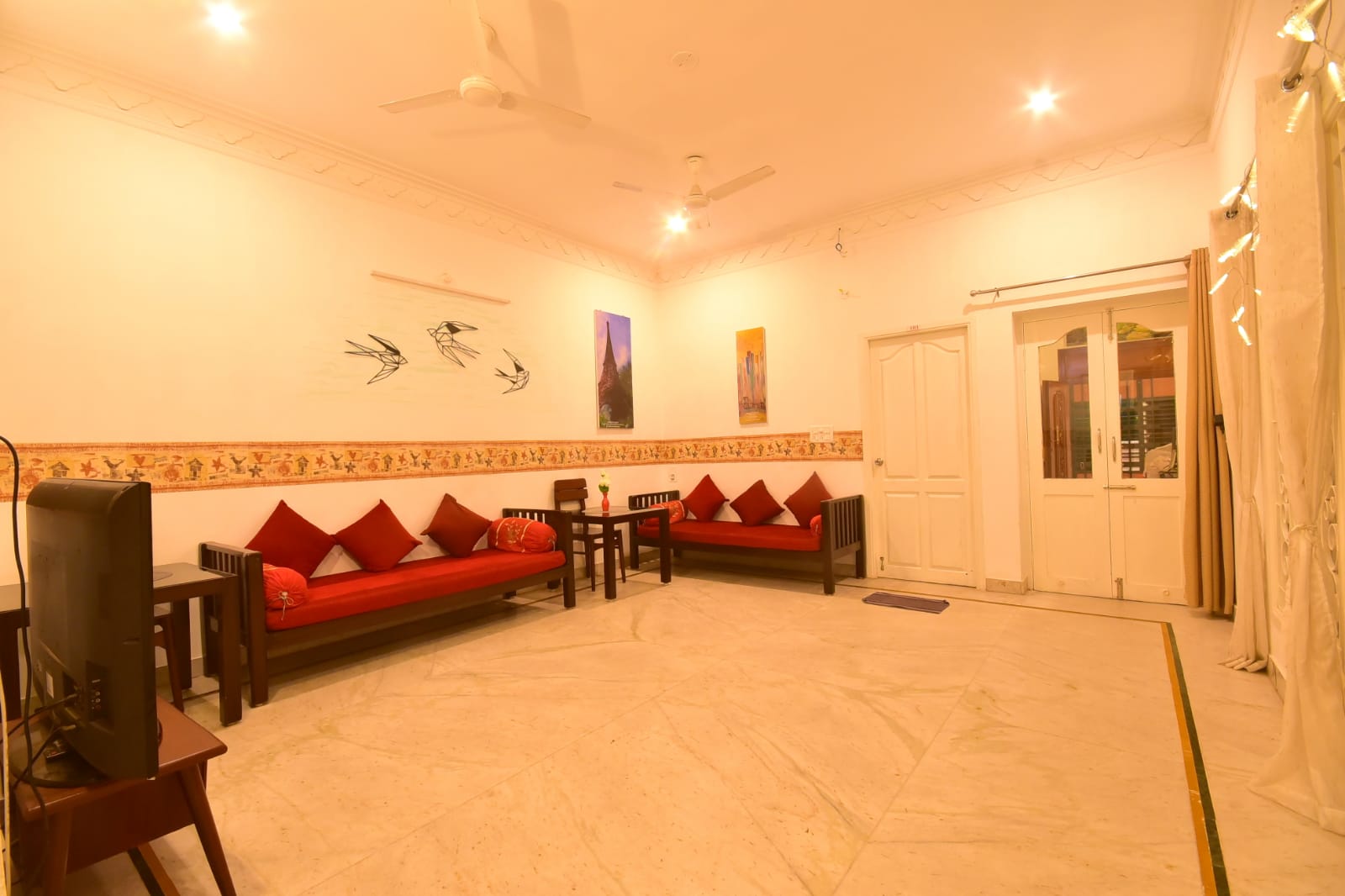 Bharathi Residhome - Tap to explore photos