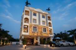 Knight Oasis Resorts, Khatu