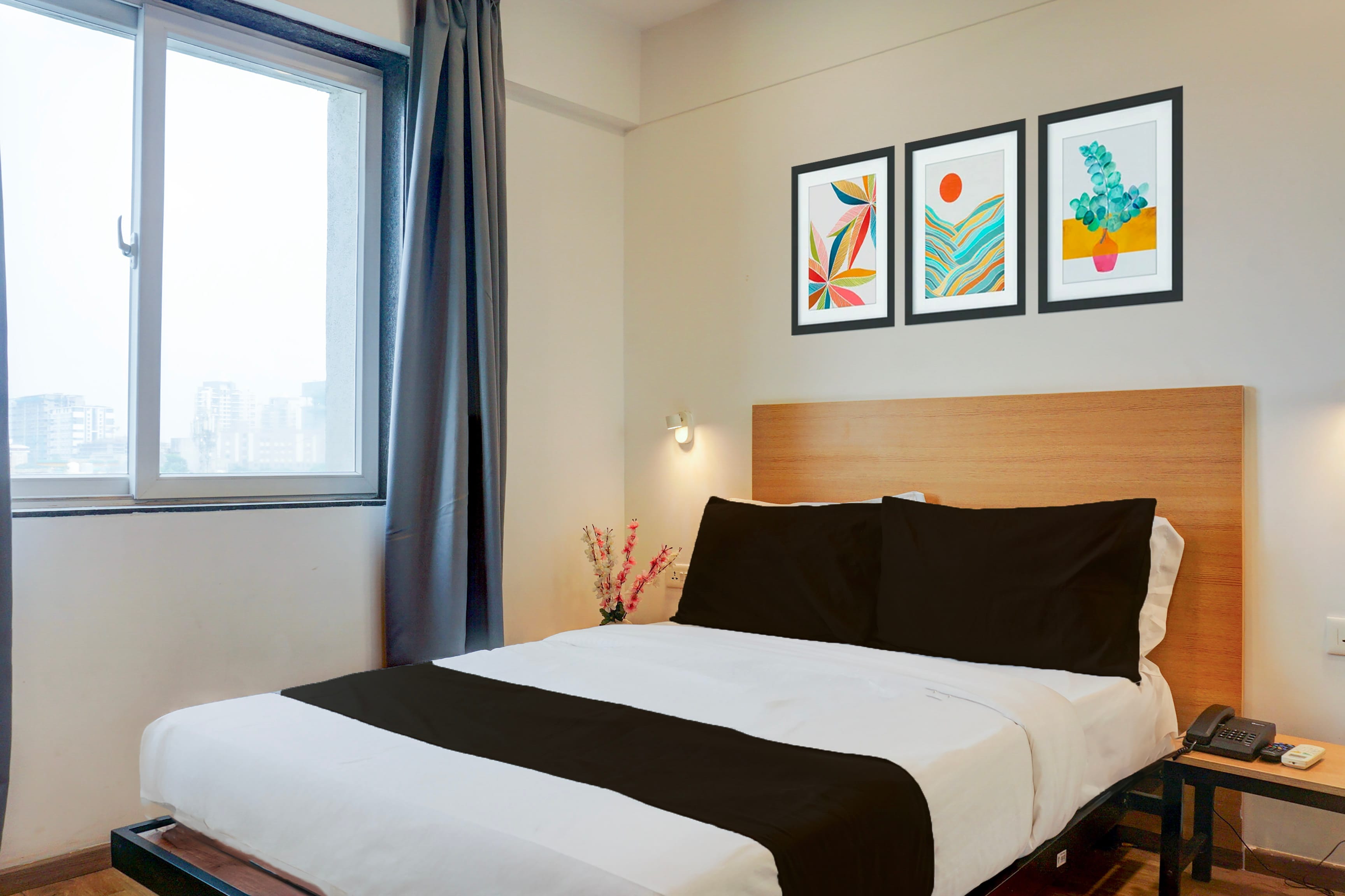 Super Townhouse Balewadi - Tap to explore photos