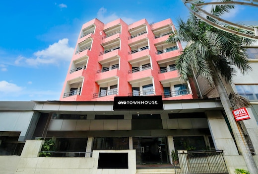 Townhouse Hotel Bhopal Station Inn