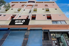 Super Hotel O Chennai Central Railway Station Formerly Annakilly Tower Guest House, Chennai