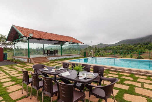 StayVista at Ficus Farm
