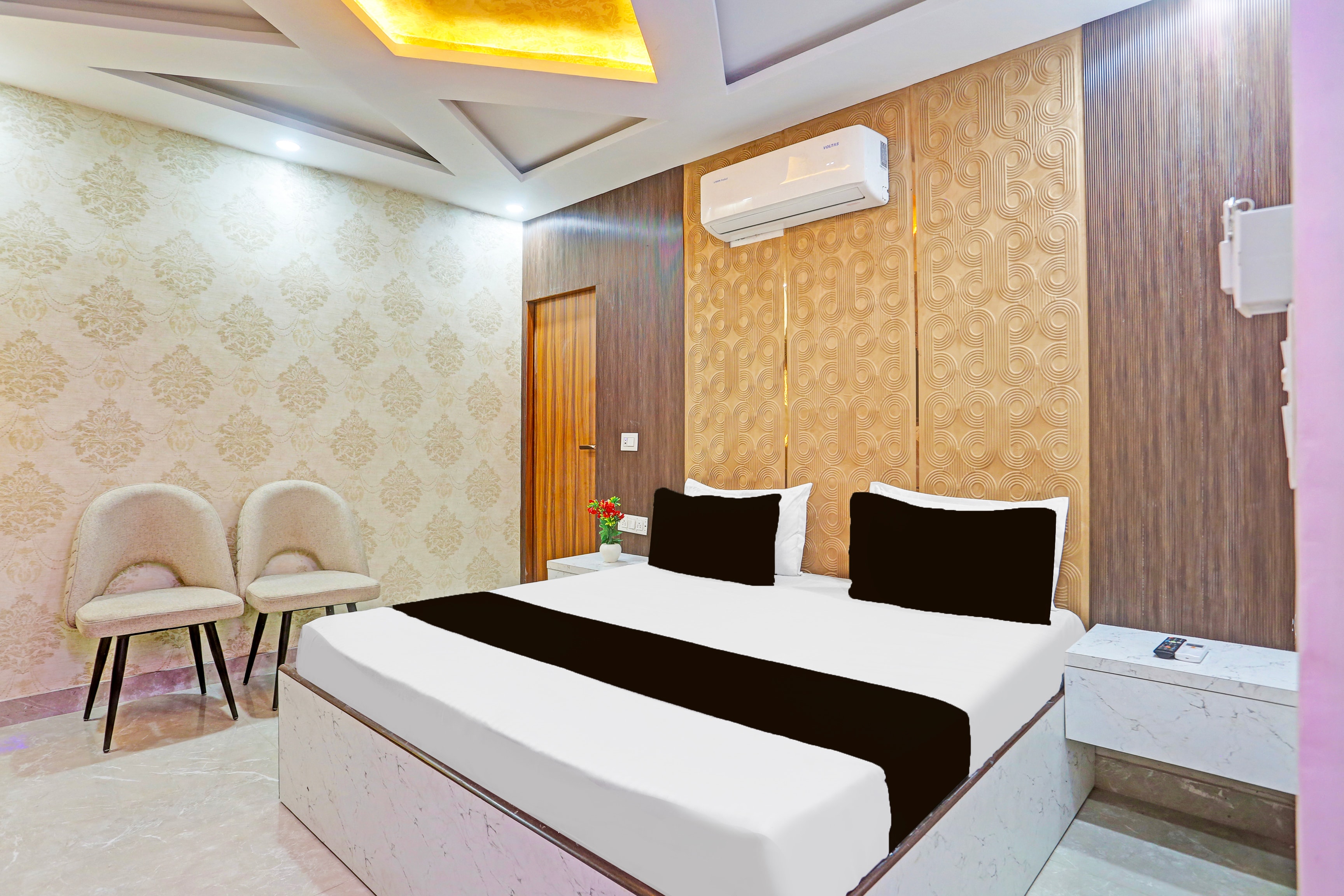 Hotel O Krishna Hotel - Tap to explore photos