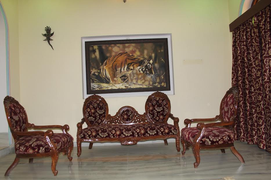 Bassi House-Heritage Home Stay - Tap to explore photos