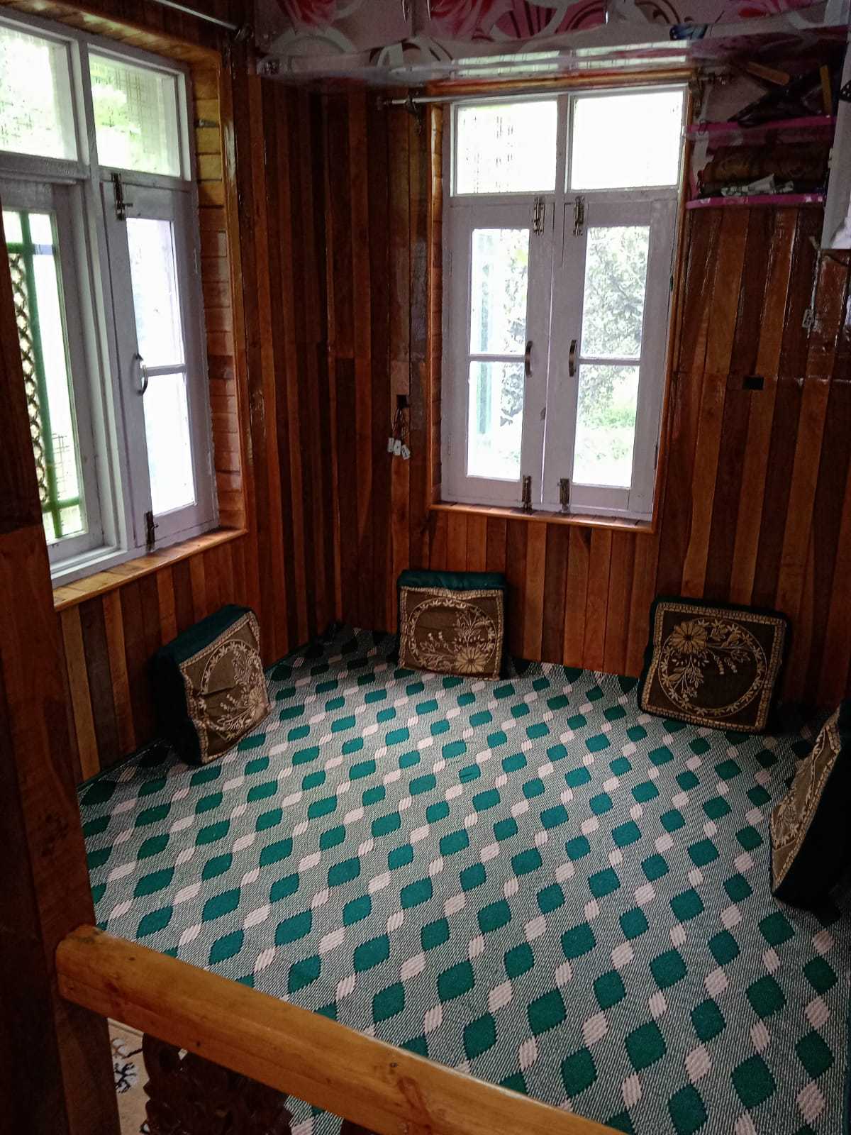 Hotel O POP Tabasum Homestay - Tap to explore photos