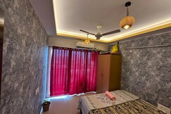 Anand's Elite Retreat, Indore