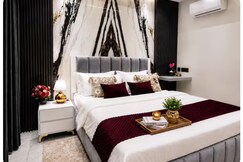 Cozy Homes with Private Patio I Medanta I 1BHK, Gurgaon