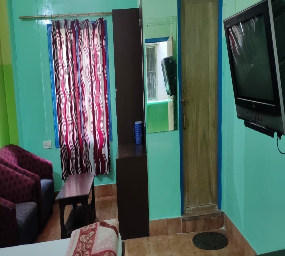 Hotel Bhargav Paltan Bazaar - Tap to explore photos